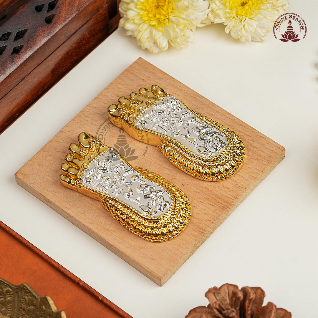Laxmi Charan Paduka – Auspicious Feet of Goddess Laxmi