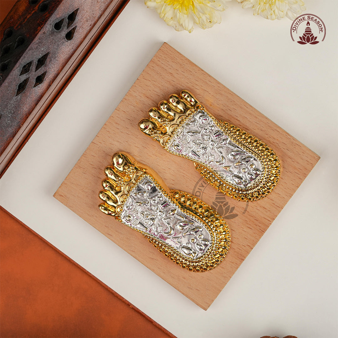 Laxmi Charan Paduka – Auspicious Feet of Goddess Laxmi